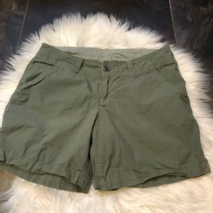 Columbia shorts